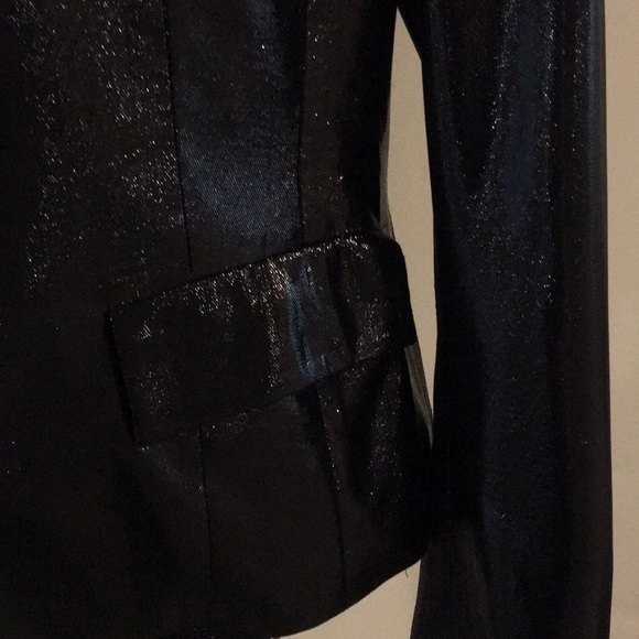 Unbelievable silky and shiny jacket by Worth. - Picture 3 of 6